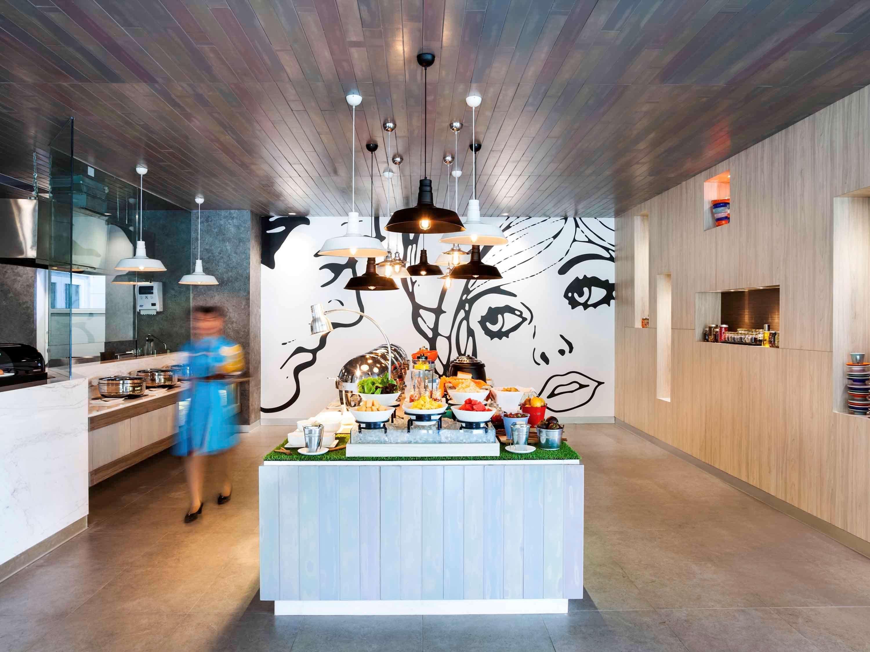 Ibis Styles Jakarta Sunter Eksteriør billede