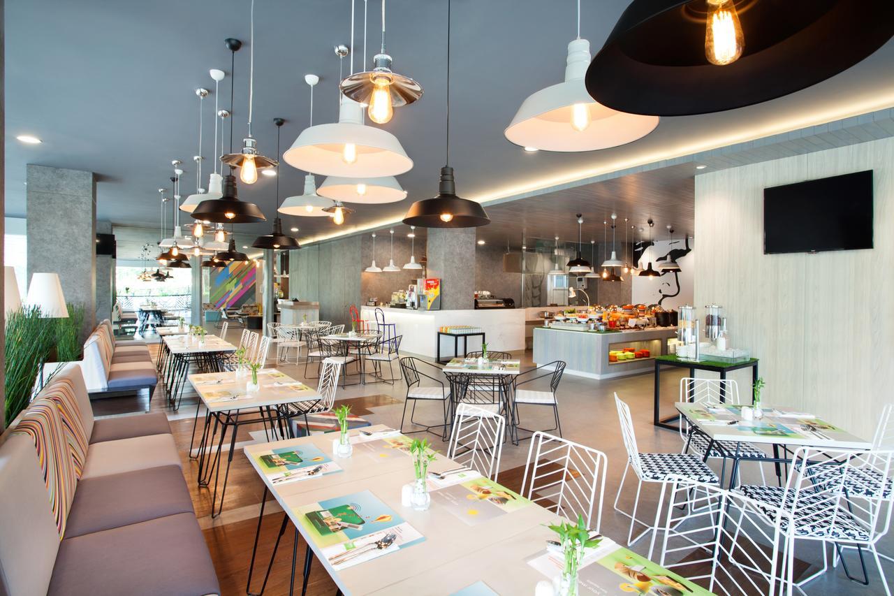 Ibis Styles Jakarta Sunter Eksteriør billede